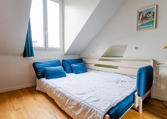 Modern Loft With Terrace In *