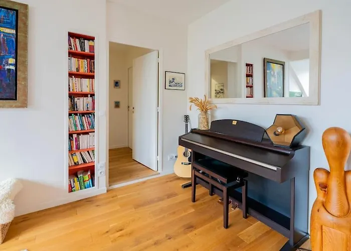 Modern Loft With Terrace In 公寓 *