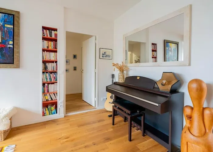 Modern Loft With Terrace In *