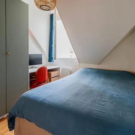 Modern Loft With Terrace In *